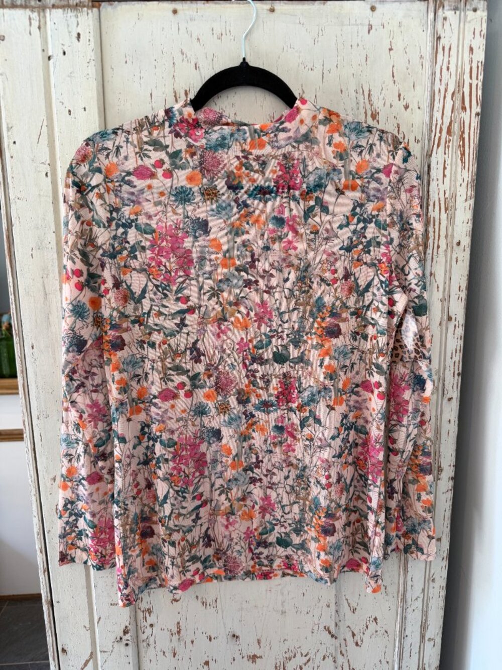 STERLING CREEK FLORAL MESH TOP - Picture 2 of 2